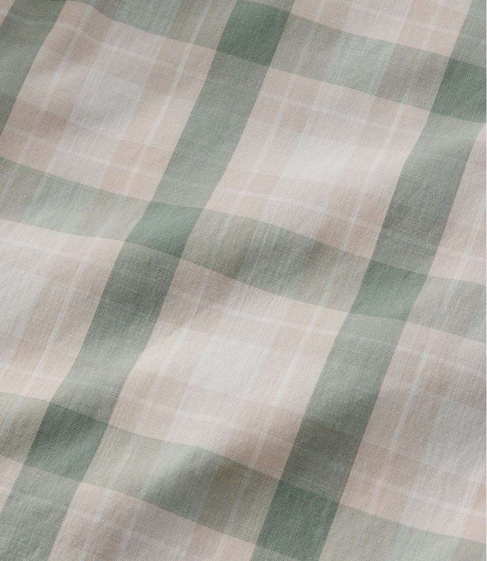 Men's Comfort Stretch Performance® Chambray Shirt, Short-Sleeve, Slightly Fitted Untucked Fit, Plaid | L.L.Bean Latest