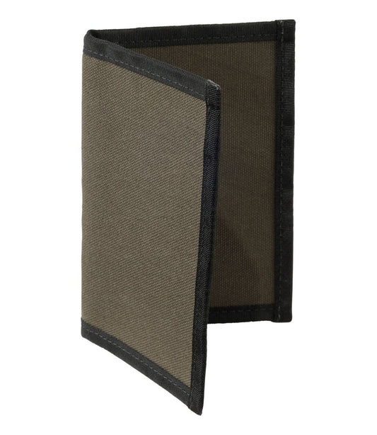 Flowfold RFID Navigator Passport Holder | L.L.Bean Classic