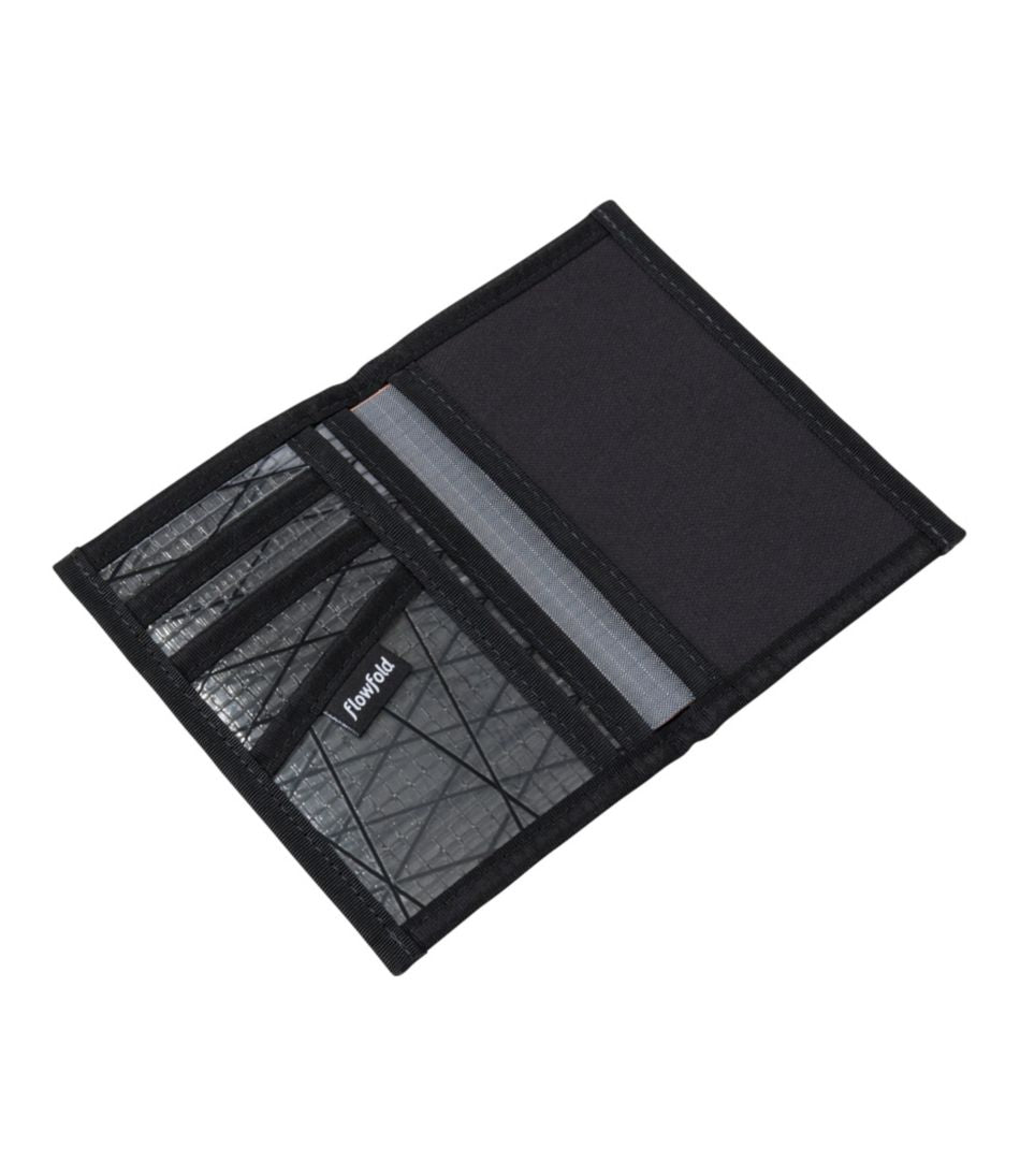 Flowfold RFID Navigator Passport Holder | L.L.Bean Classic