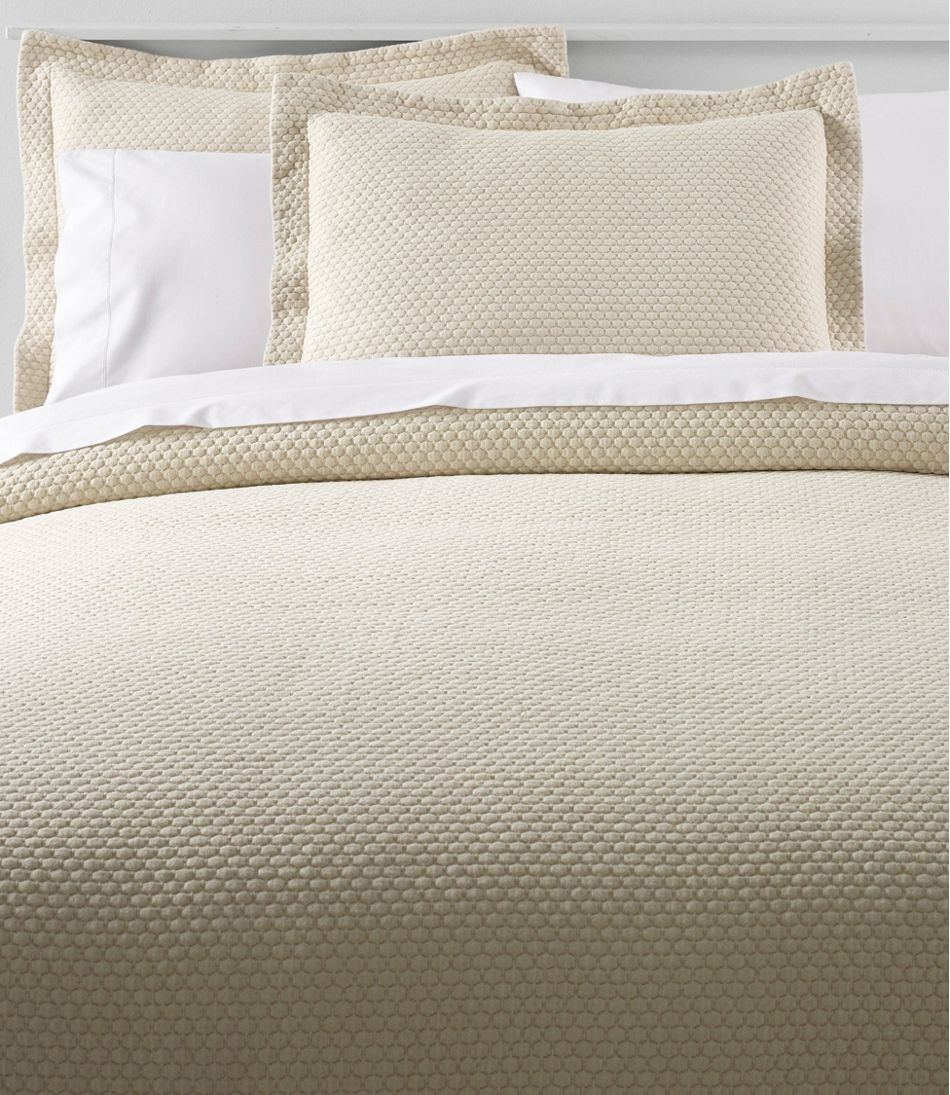 Organic Honeycomb Matelassé Bedspread | L.L.Bean Trending