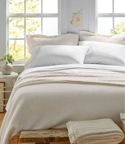 Organic Honeycomb Matelassé Coverlet | L.L.Bean Signature