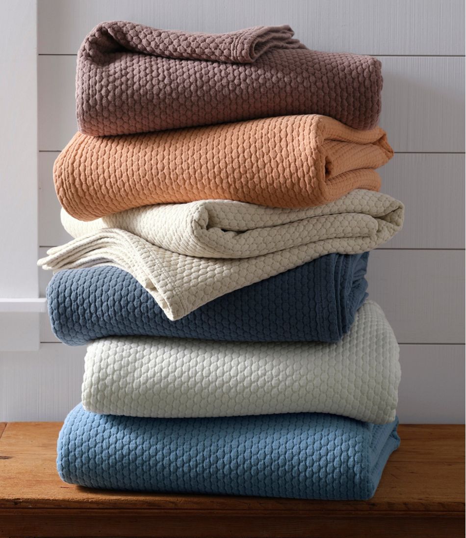 Organic Honeycomb Matelassé Coverlet | L.L.Bean Signature